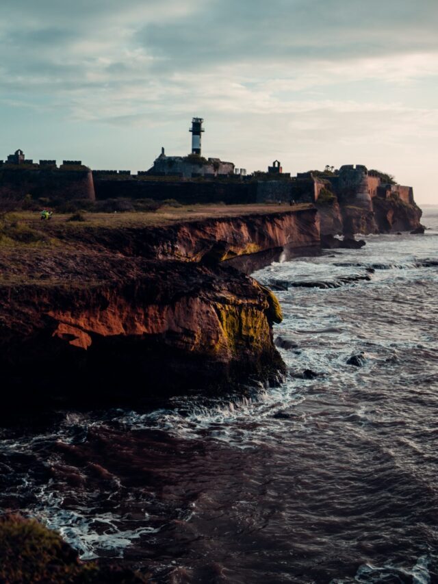 ദാമൻ & ദിയുവിൽ സന്ദർശിക്കാൻ പറ്റിയ 7 മികച്ച സ്ഥലങ്ങൾ